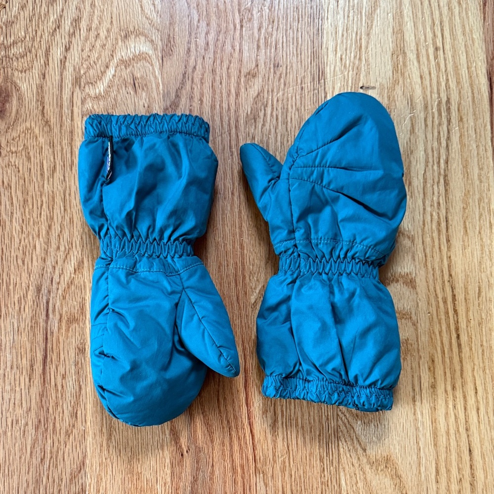 Patagonia Kids Teal Down Mittens water resistant